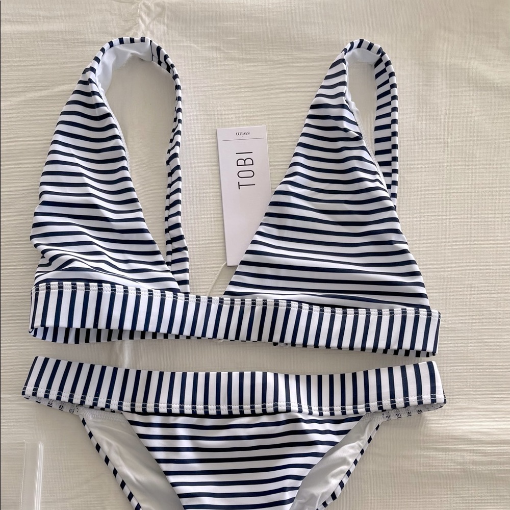 TOBI NWT “Fatal Attraction” White&Blue Striped Bikini Swimsuit. Sz.Small